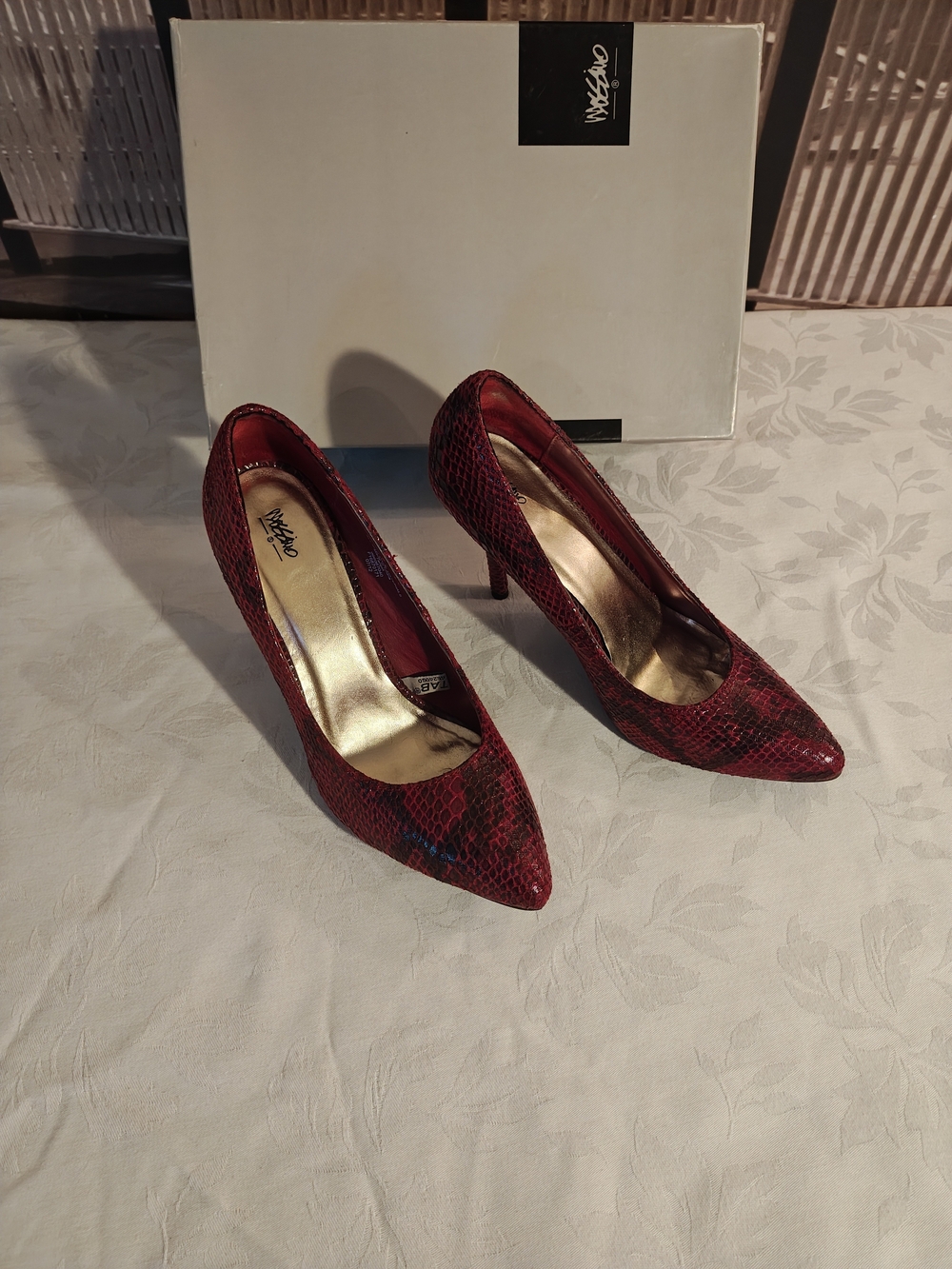 Red And Black Snake-Print Pointed Toe Pumps